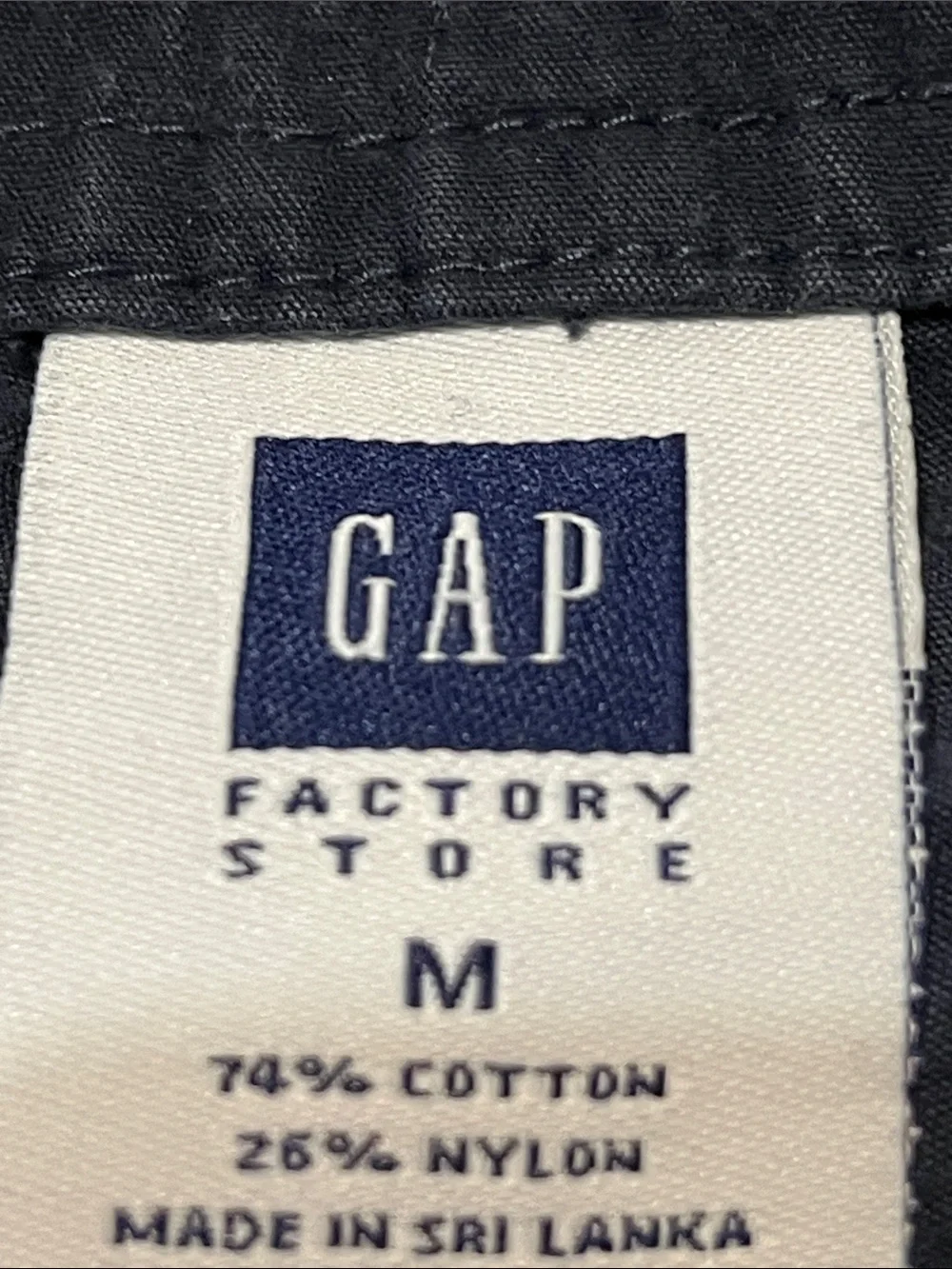 GAP Navy Men's Cargo Shorts with Yellow Zip Accents medium